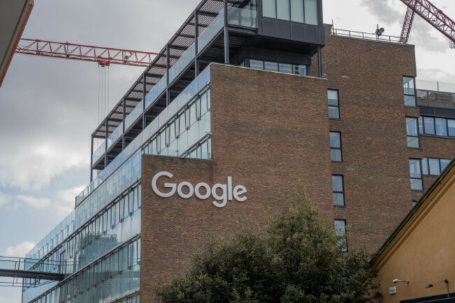 dublin-docklands-dublin-city-ireland-29th-march-2023-google-building-signage-red-brick-and-glass-offices-with-copy-space-for-text