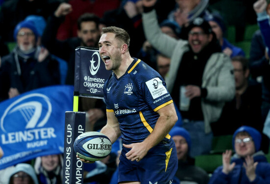 jordan-larmour-celebrates-scoring-a-try