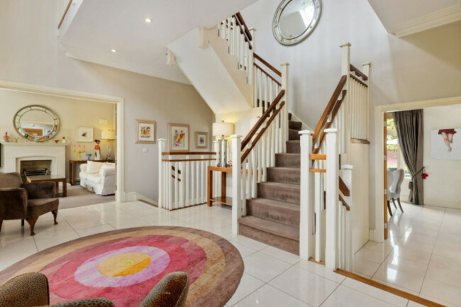 eyJidWNrZXQiOiJtZWRpYW1hc3Rlci1zM2V1IiwiZWRpdHMiOnsicmVzaXplIjp7ImZpdCI6Imluc2lkZSIsIndpZHRoIjoxMjAwLCJoZWlnaHQiOjEyMDB9fSwib3V0cHV0Rm9ybWF0IjoianBlZyIsImtleSI6IjIvYy8yY2ZjZjc0NC1iOGY1LTRjNjItOTk0My1lNDJhN2Q2ZTlhMzEuSlBFRyJ9