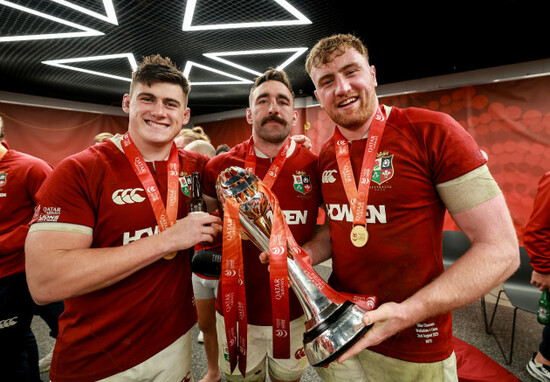 dan-sheehan-jack-conan-and-ollie-chessum-celebrate-after-the-match-in-the-dressing-room-with-the-qatar-airways-series-trophy