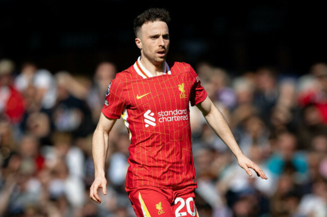 craven-cottage-fulham-london-uk-6th-apr-2025-premier-league-football-fulham-versus-liverpool-diogo-jota-of-liverpool-credit-action-plus-sportsalamy-live-news