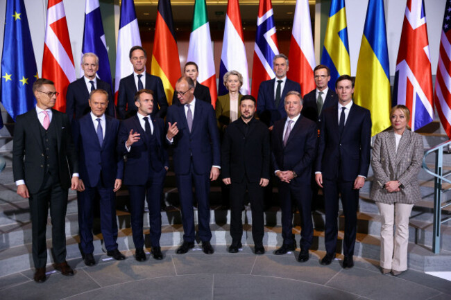 ukraines-president-volodymyr-zelenskyy-u-s-president-donald-trumps-son-in-law-jared-kushner-u-s-special-envoy-steve-witkoff-and-german-chancellor-friedrich-merz-gather-for-a-family-photo-togethe