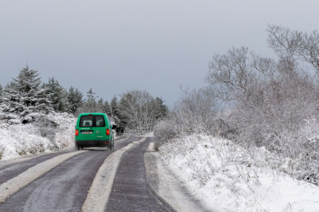 an-post-van-drives-through-snow-near-dunmanway-west-cork-ireland