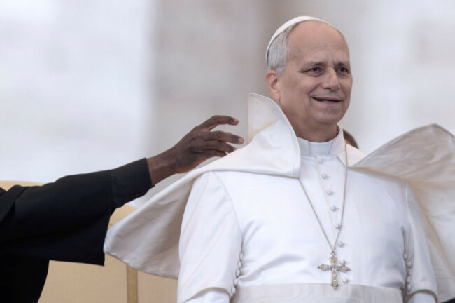 vatican-city-vatican-17th-dec-2025-pope-leo-xiv-leads-the-weekly-general-audience-in-st-peters-square-at-the-vatican-credit-sopa-images-limitedalamy-live-news