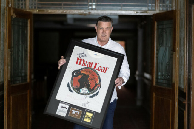 01_KEVIN_SWARBRIGG_From Hell_and_to_Connaught