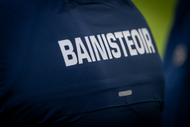 a-view-of-a-bainisteoir