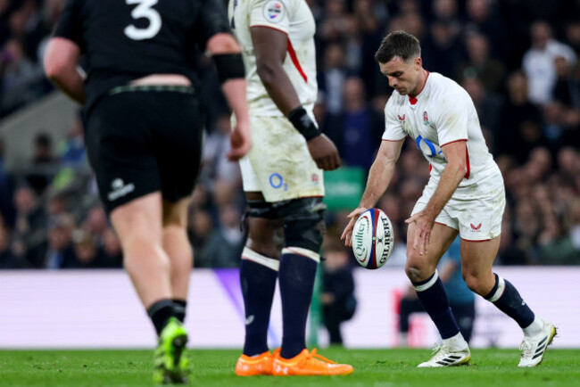 george-ford-kicks-a-drop-goal