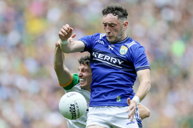 paudie-clifford-and-finnbarr-roarty