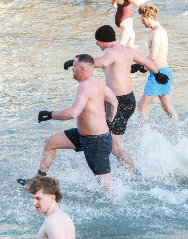 Christmas Day Swim-8_90740328