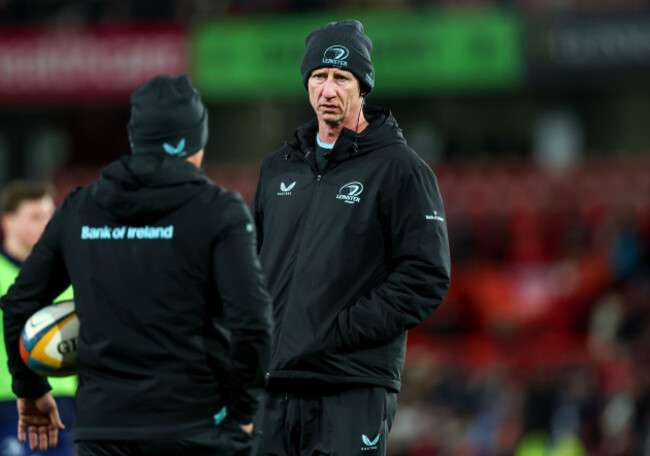 leo-cullen-during-the-warm-up