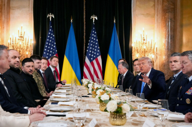 president-donald-trump-third-from-right-meets-with-ukraines-president-volodymyr-zelenskyy-third-from-left-at-his-mar-a-lago-club-sunday-dec-28-2025-in-palm-beach-fla-ap-photoalex-brandon