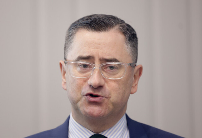 Finance press briefing-7-ED Big-2_90737333