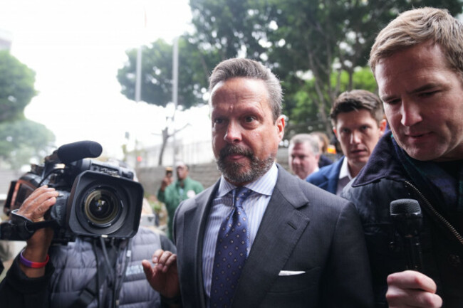 alan-jackson-the-attorney-for-nick-reiner-arrives-in-court-to-defend-reiner-on-murder-charges-for-the-killing-of-his-parents-rob-and-michele-reiner-wednesday-dec-17-2025-in-los-angeles-ap-phot