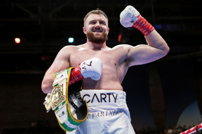 thomas-carty-celebrates-winning