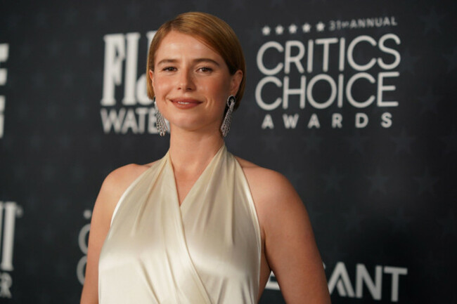 jessie-buckley-winner-of-the-award-for-best-actress-for-hamnet-poses-in-the-press-room-during-the-31st-annual-critics-choice-awards-on-sunday-jan-4-2026-at-the-barker-hanger-in-santa-monica-c