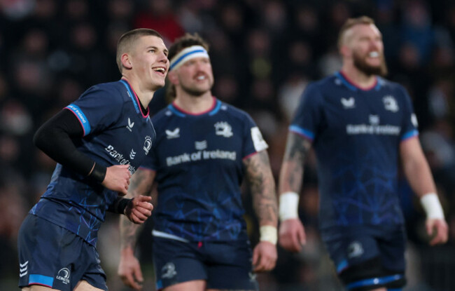 sam-prendergast-reacts-after-kicking-a-penalty