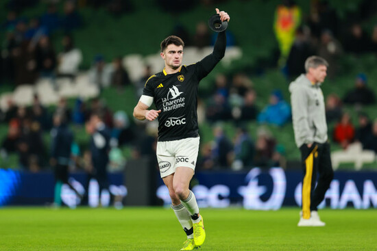 nolann-le-garrec-during-the-warm-up-ahead-of-the-match