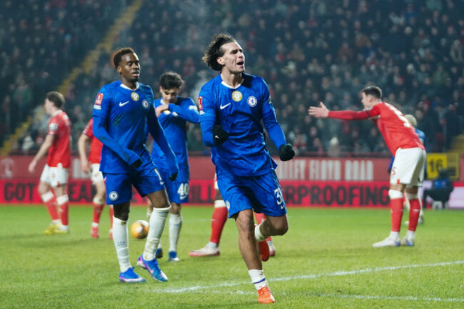 london-uk-10th-jan-2026-marc-guiu-of-chelsea-celebrating-his-goal-to-make-it-1-3-during-the-charlton-athletic-v-chelsea-emirates-fa-cup-third-round-match-at-the-valley-london-england-on-10-janua