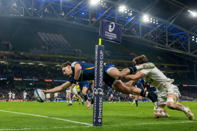 joshua-kenny-scores-a-try