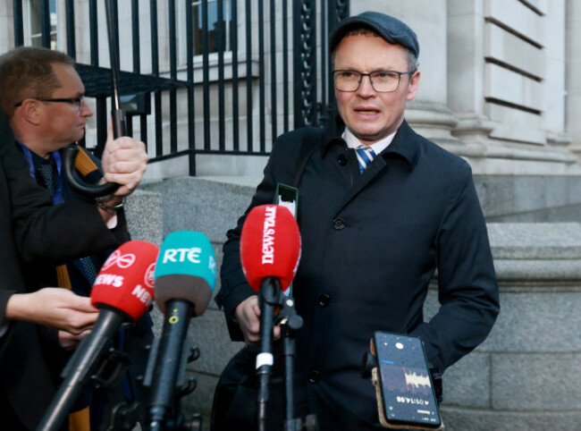 888Cabinet Meetings_90739404