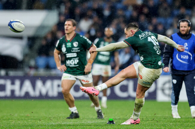 joris-segonds-kicks-a-penalty