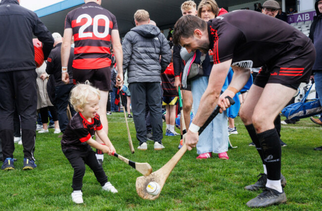 stephen-okeefe-plays-some-hurling-with-his-son-fionn-after-the-game