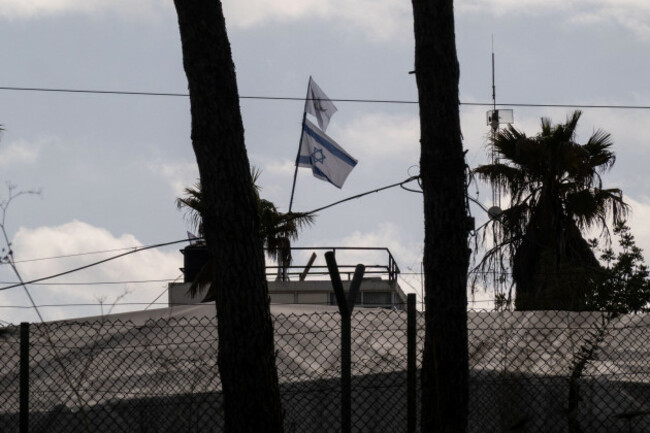 jerusalem-israel-20th-january-2026-israeli-authorities-execute-the-demolition-of-unrwa-facilities-at-the-agencys-jerusalem-and-west-bank-field-office-following-2024-legislation-that-banned-the-u