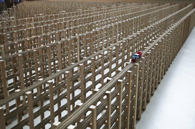 longest toy train track