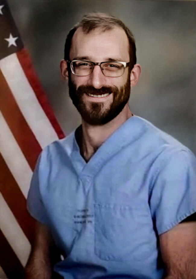 2026-24-november-minneapolis-minnesota-usa-the-brutally-massacred-victim-alex-jeffrey-pretti-1988-2026-he-was-37-years-old-a-former-university-of-minnesota-student-an-intensive-care