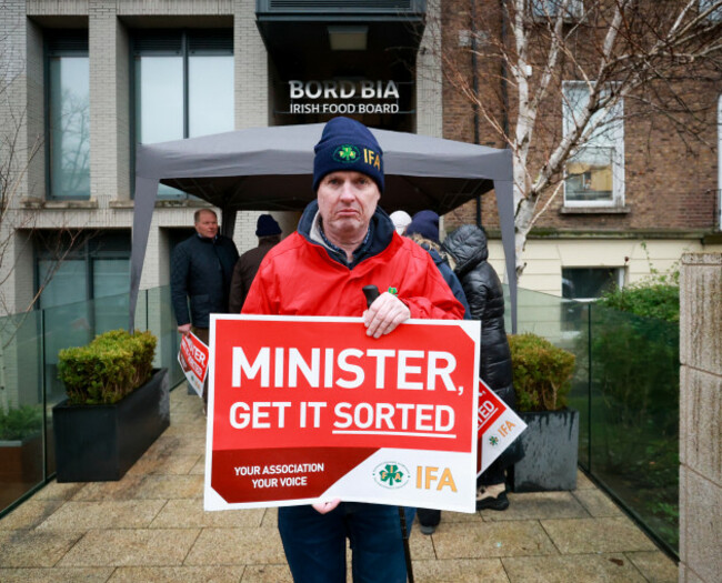 BORD BIA PROTEST 9281_90741876