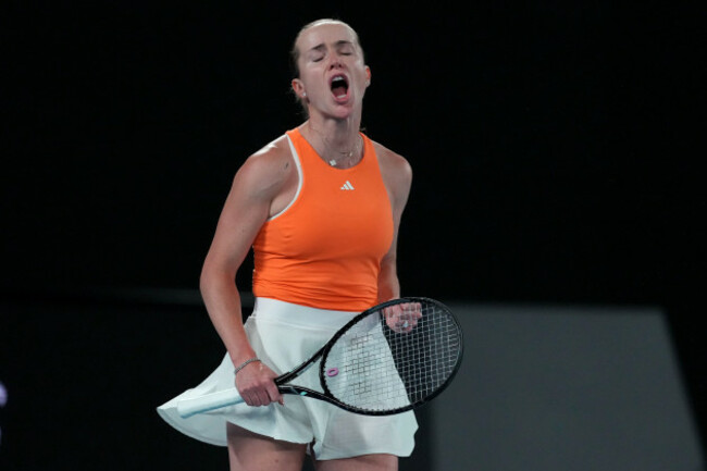 elina-svitolina-of-ukraine-reacts-during-her-quarterfinal-match-against-coco-gauff-of-the-u-s-at-the-australian-open-tennis-championship-in-melbourne-australia-tuesday-jan-27-2026-ap-photoasa