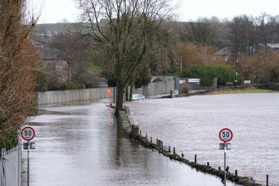 a-view-of-the-overflowing-river-slaney-in-clohamon-near-bunclody-co-wexford-ireland-hundreds-of-schools-are-closed-and-tens-of-thousands-of-people-are-without-power-as-storm-chandra-batters-the-i