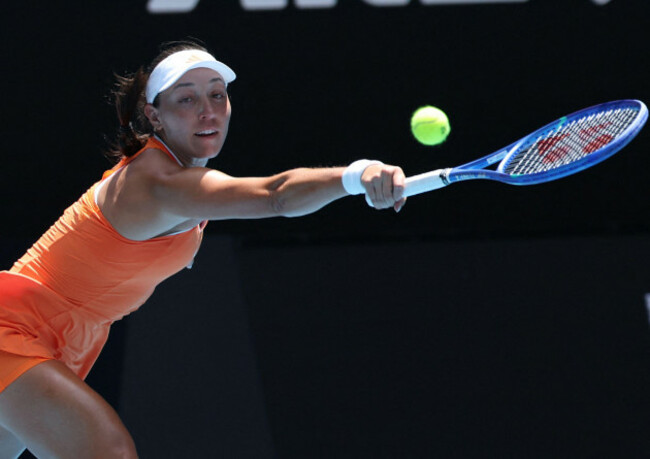 melbourne-victoria-australia-28th-jan-2026-jessica-pegula-of-usa-during-the-match-against-a-anisimova-of-usa-in-the-quarter-final-of-australian-open-melbourne-australia-pegula-62-76-credi