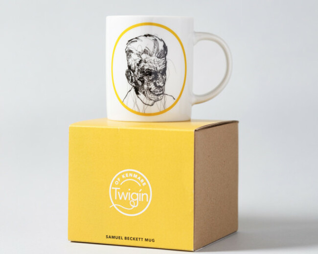 Twigin_Beckett Mug on box