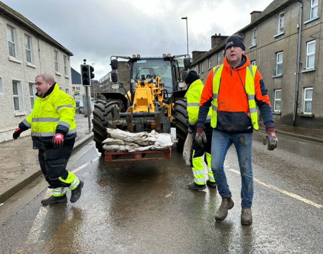 Enniscorthy clean up-3_90741975