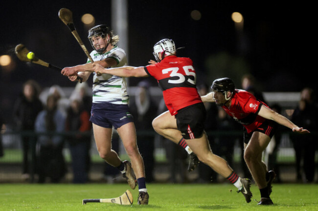 diarmuid-stritch-scores-a-point-despite-eoin-downey-and-timmy-wilk