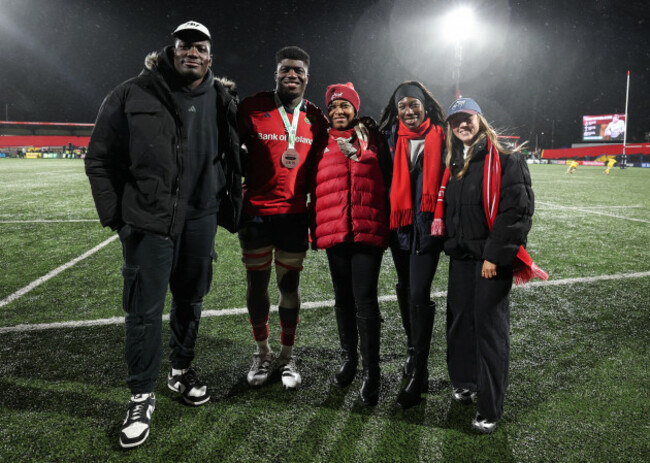 edwin-edogbo-sean-edogbo-patience-edogbo-favour-edogbo-and-emily-walsh-after-the-game