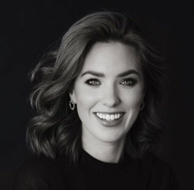 Elaine_Kelly.a10a1bd3.fill-460x450-c100