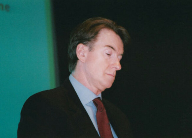 this-image-shows-peter-mandelson-a-british-politician-likely-taken-in-2003-during-his-time-in-office-capturing-him-during-his-political-career