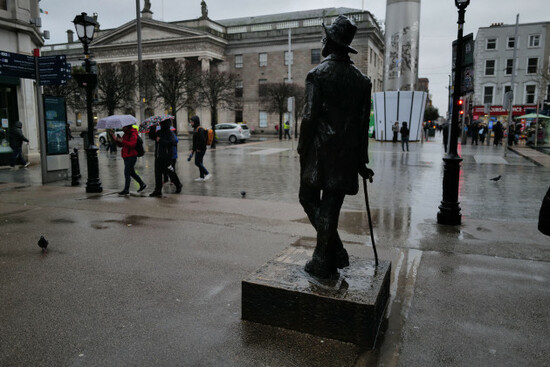dublin-ireland-february-5-2026-heavy-rain-and-high-winds-are-making-life-difficult-in-dublin-this-morning-orange-and-yellow-rain-warnings-are-in-place-for-many-areas-liam-cle
