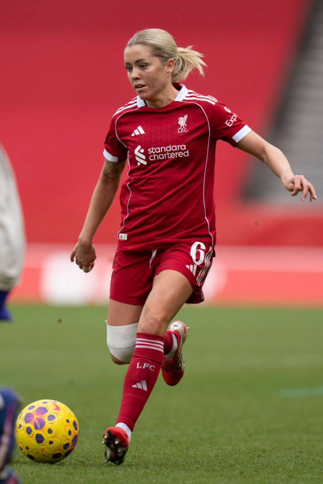 uk-08th-feb-2026-st-helens-england-february-8th-2026-denise-osullivan-of-liverpool-during-the-barclays-womens-super-league-match-between-liverpool-fc-women-and-aston-villa-fc-women-at-the-brew