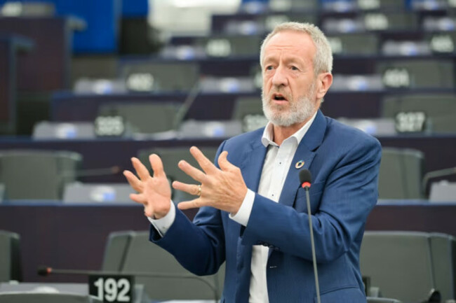 20251007_EP-191448G_CCR_PST_063-PREVIEW