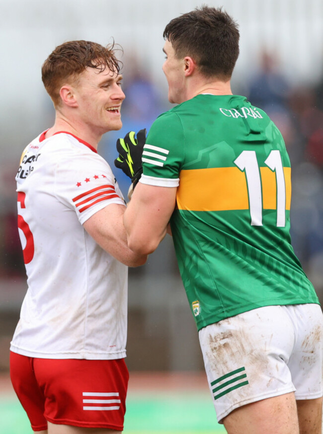 conor-meyler-clashes-with-sean-oshea