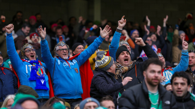 italy-fans-celebrate-their-sides-second-try-of-the-match-that-would-later-be-disallowed