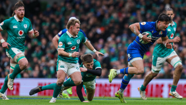 lorenzo-pani-evades-sam-prendergast