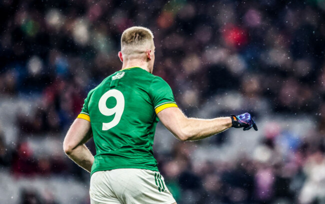 jack-flynn-celebrates-after-kicking-the-winning-point