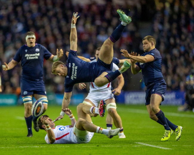 14th-february-2026-murrayfield-stadium-edinburgh-scotland-six-nations-international-rugby-scotland-versus-england-henry-arundell-of-england-received-a-red-card-for-a-tackle-on-kyle-steyn-of-scot