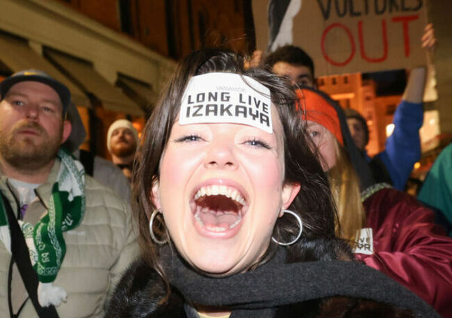 Hoxton Hotel protest-13_90743158