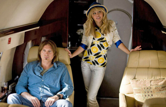 hannah-montana-the-movie-disney-enterprises-inc-film-with-billy-ray-cyrus-and-miley-cyrus
