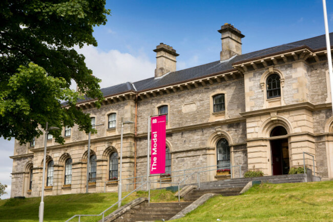 ireland-co-sligo-sligo-the-mall-the-model-arts-centre-in-former-model-national-school